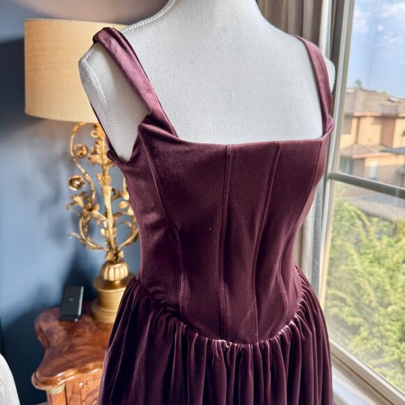 Zara Burgundy Velvet Corset Mini Dress - Picture 5 of 16
